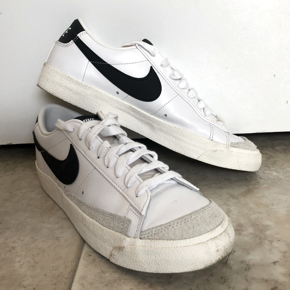 platform nike tennis shoes